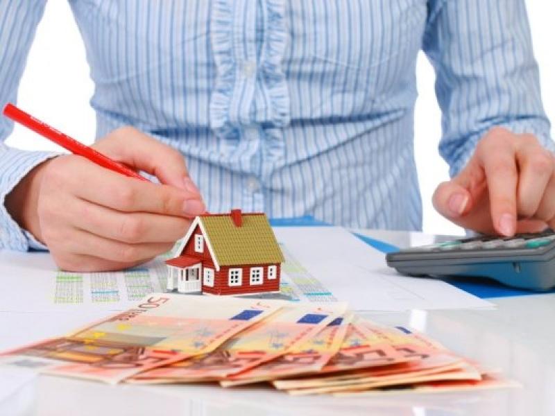 В чем разница между ипотекой и жилищным кредитом?
